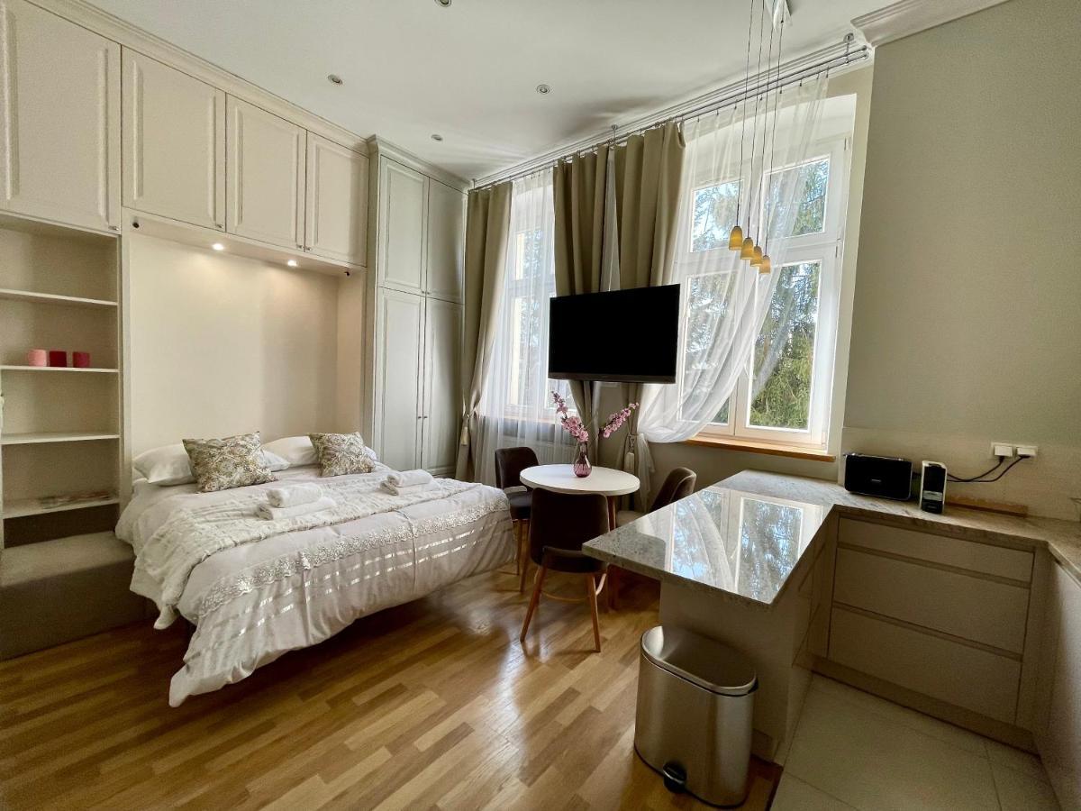 Tresor Barska Apartments Krakow Luaran gambar