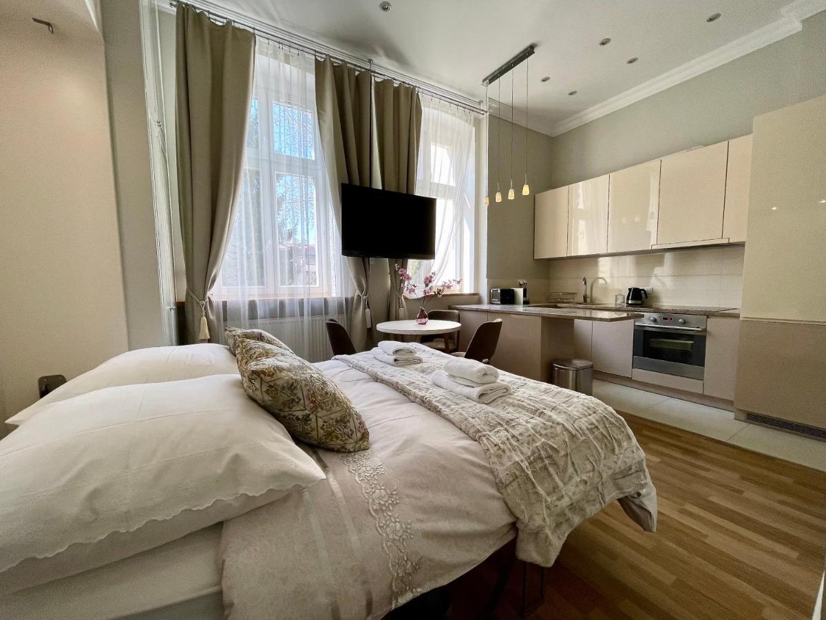 Tresor Barska Apartments Krakow Luaran gambar