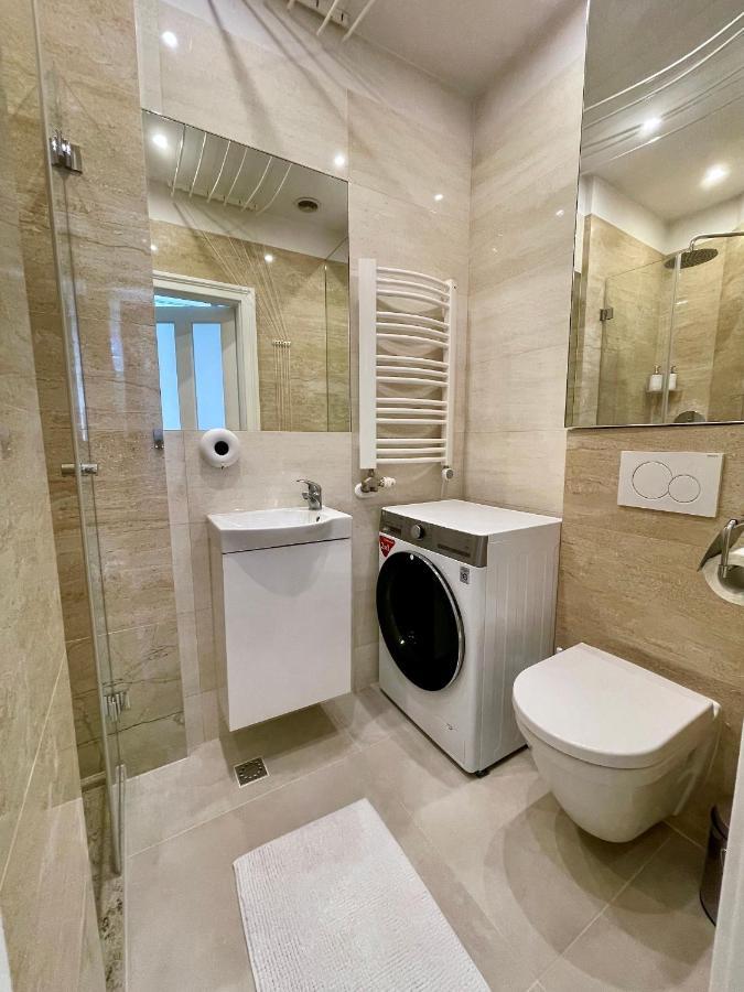Tresor Barska Apartments Krakow Luaran gambar