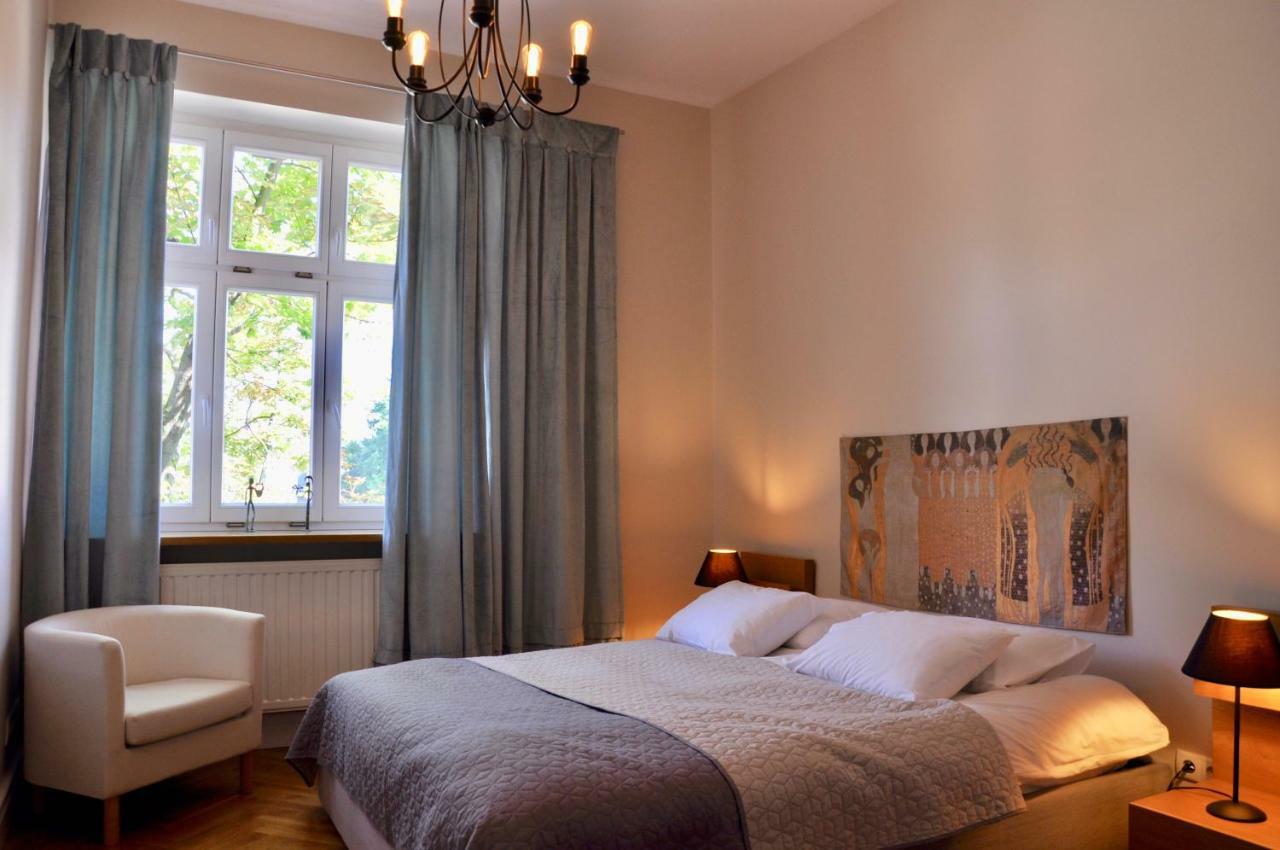 Tresor Barska Apartments Krakow Luaran gambar